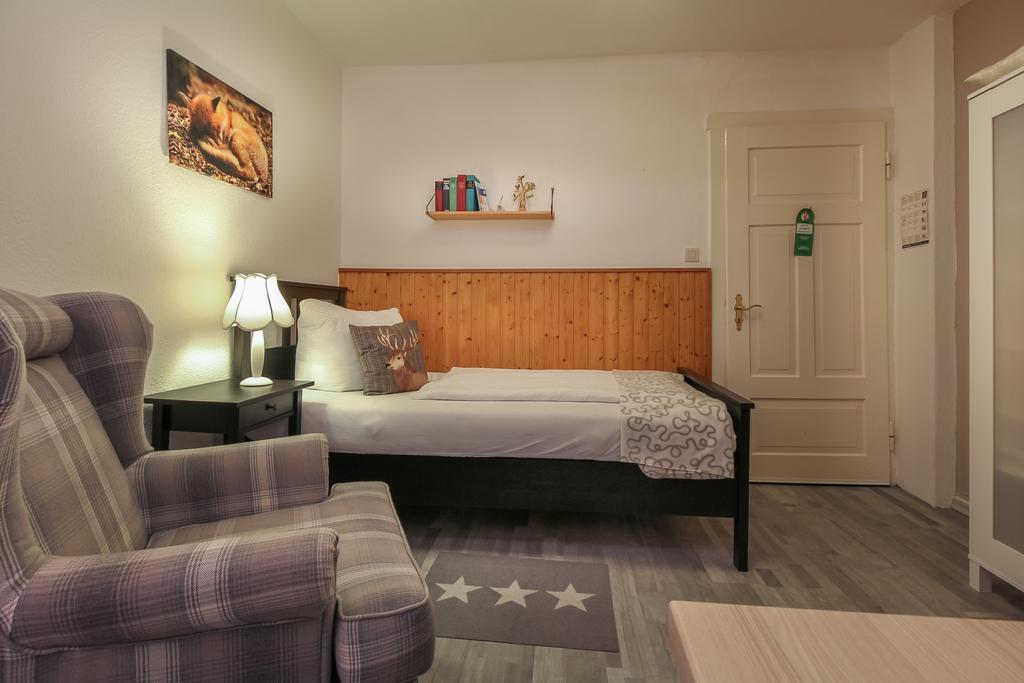 Pension Trautheim - Am Stadtpark Bad Harzburg Bagian luar foto